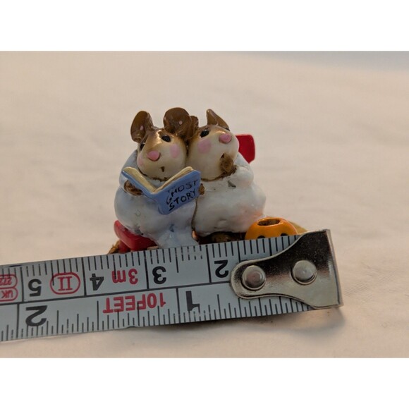 Wee Forest Folk SCARY STORIES Ghost Story Mouse Halloween M-225 Figurine - Picture 7 of 8